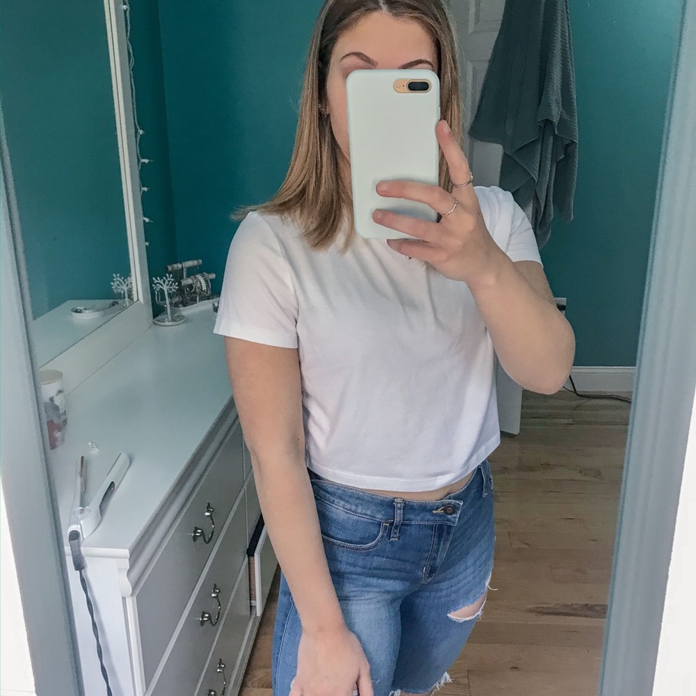 Hollister Ripped Jeans - Picture 4 of 4